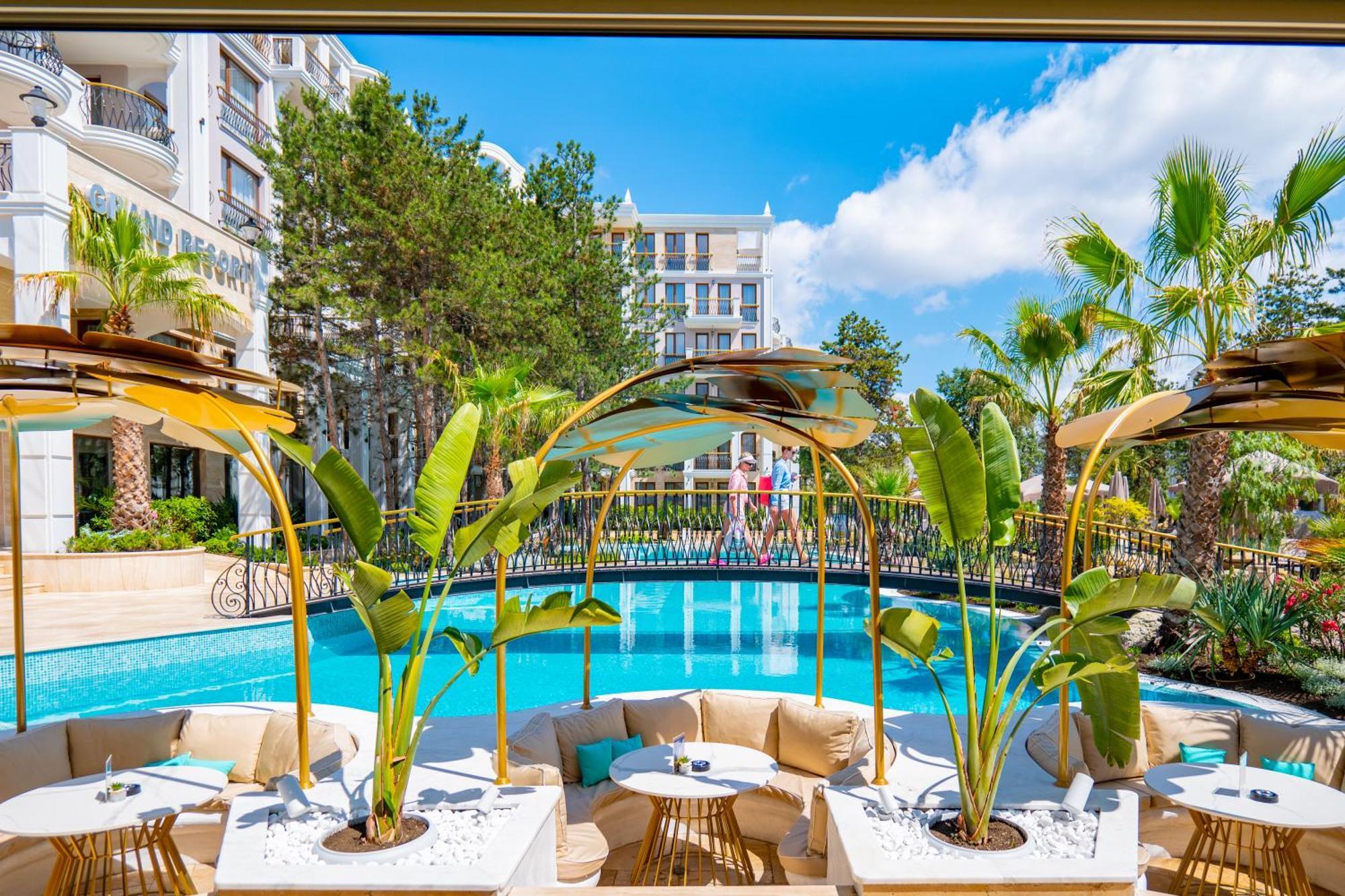 Harmony Suites Grand Resort Pantai Sunny Luaran gambar